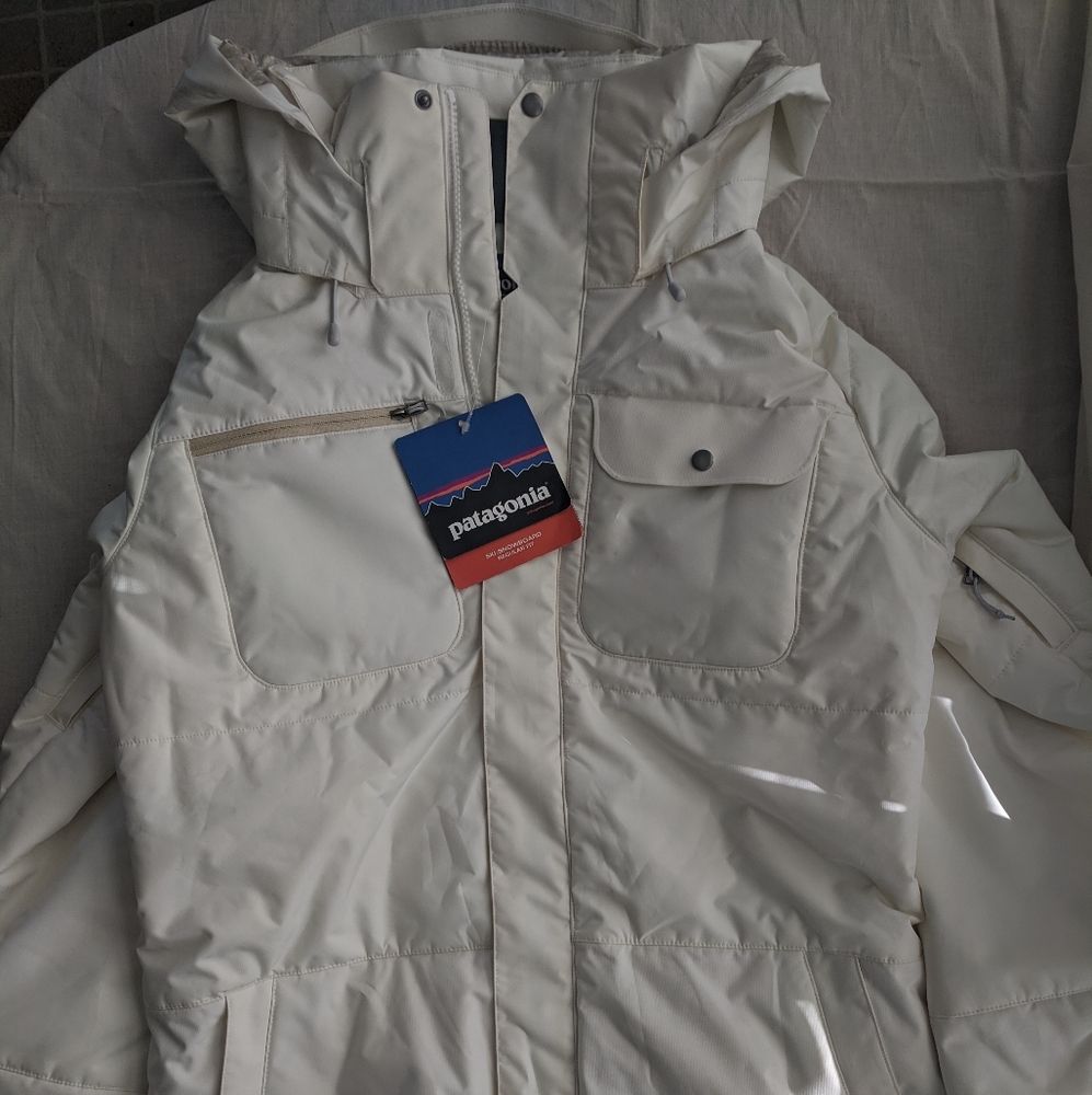 Patagonia Ski and Snowboard Jacket NWT, size M